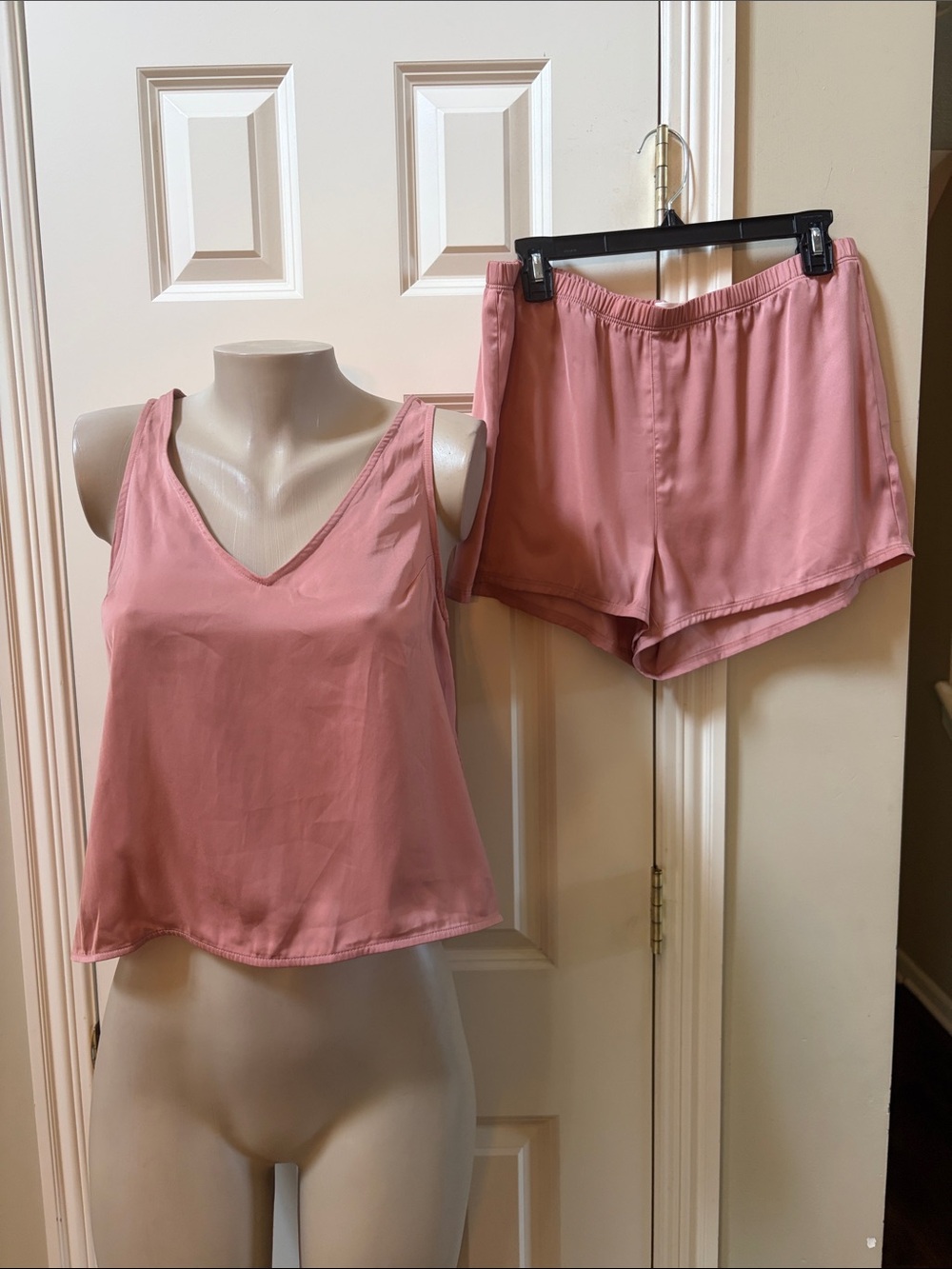 UpWest Dusty Rose V-Neck Pajama Tank and Shorts Set, s/m